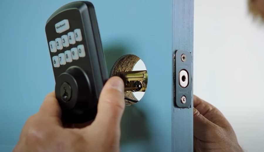 How Much to Install A Keyless Entry Door Lock? 5