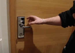 How Hotel Door Lock Hack Happens and How to Avoid? 3