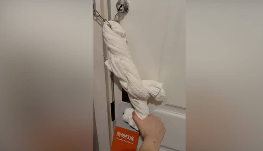 How to Secure Hotel Room Door With Towel? Details Guide 3