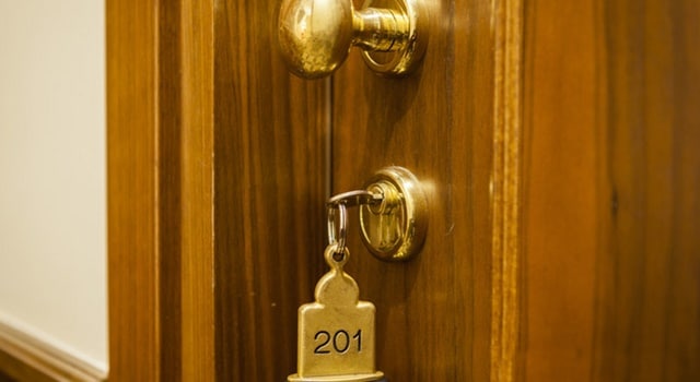 Old Hotel Door Lock Upgrading and Replacement Solutions 4